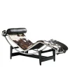 4 Chaise Longue À Reglage Continu By Le Corbusier & Pierre Jeanneret & Charlotte Perriand - Hairyskin