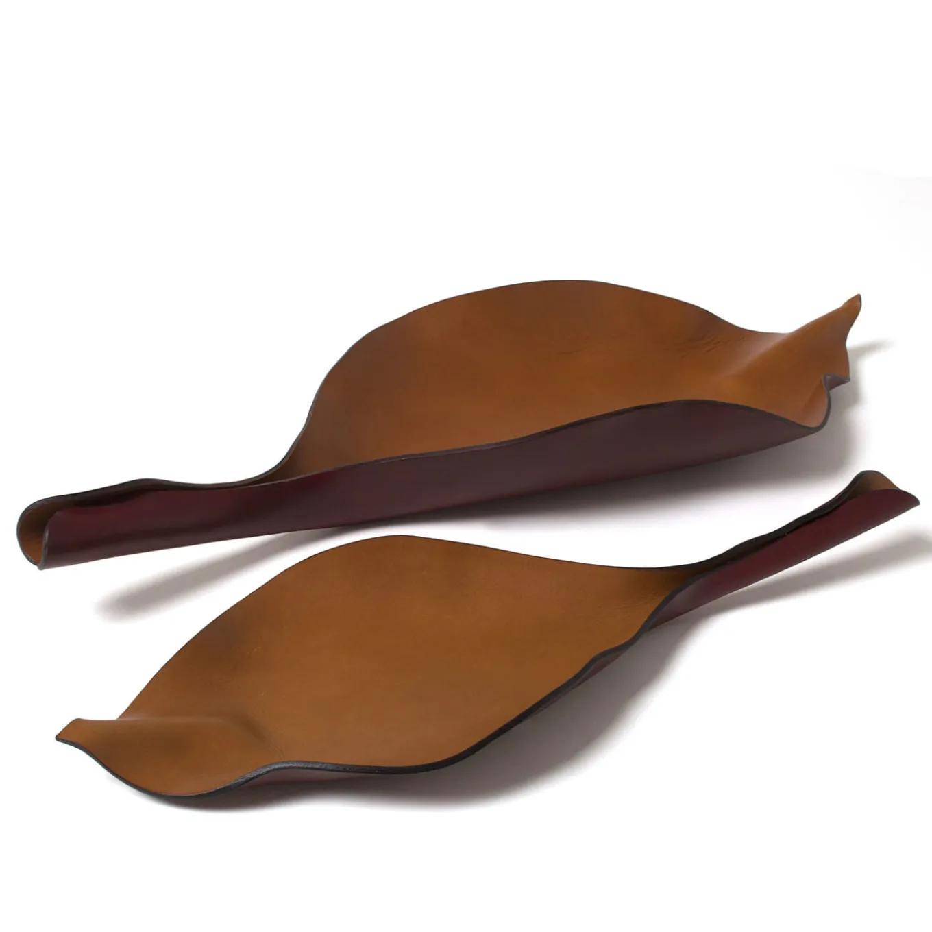 Acqua Leaf Small Two-Toned Vide Poche by Oscar Maschera