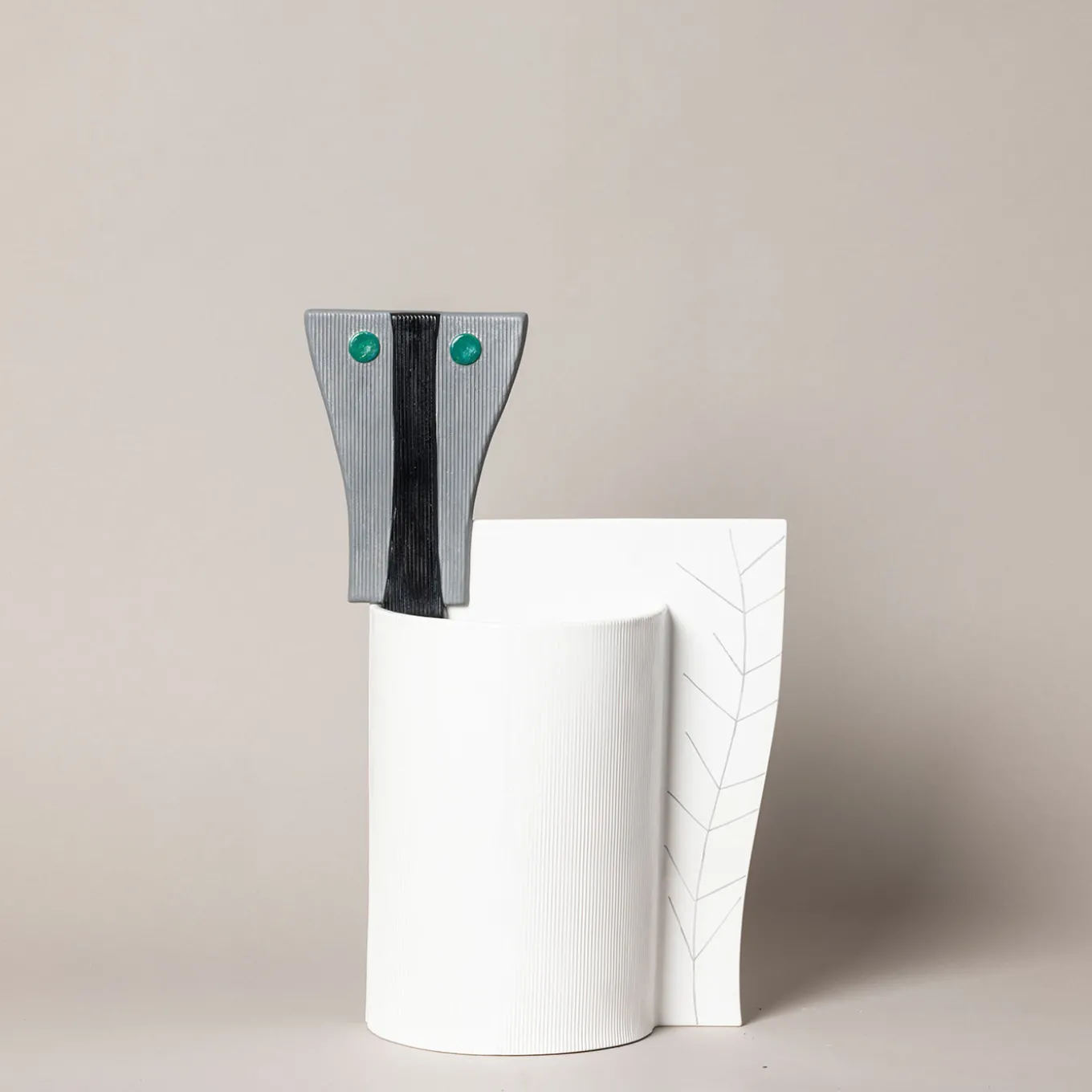 AGAMENNONE Decorative Vase By Mimmo Paladino