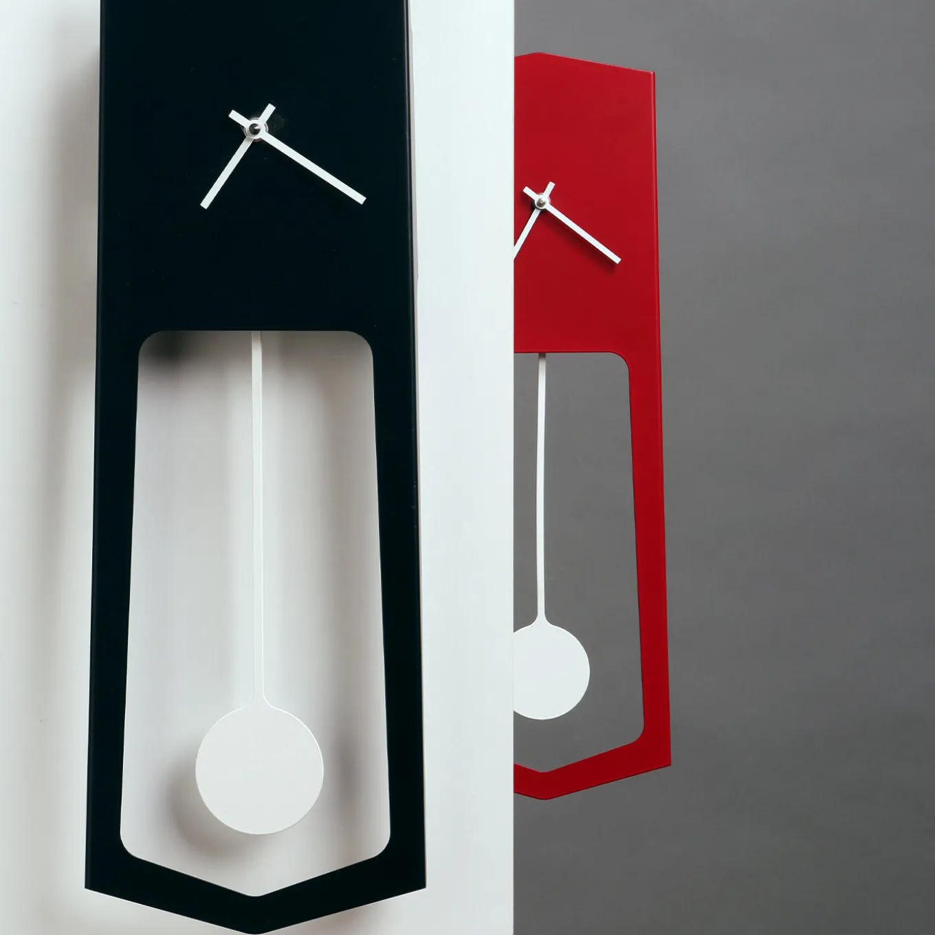 AIKA Black Steel Wall Pendulum Clock