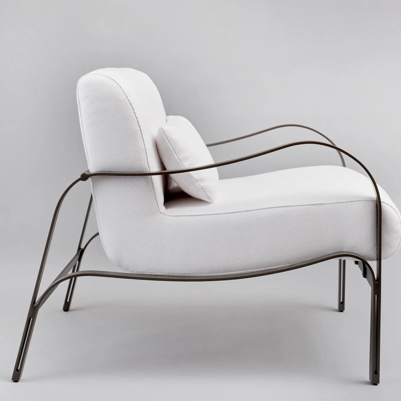 Amalfi White and Gray Armchair by Studio 63 in Stainless Steel