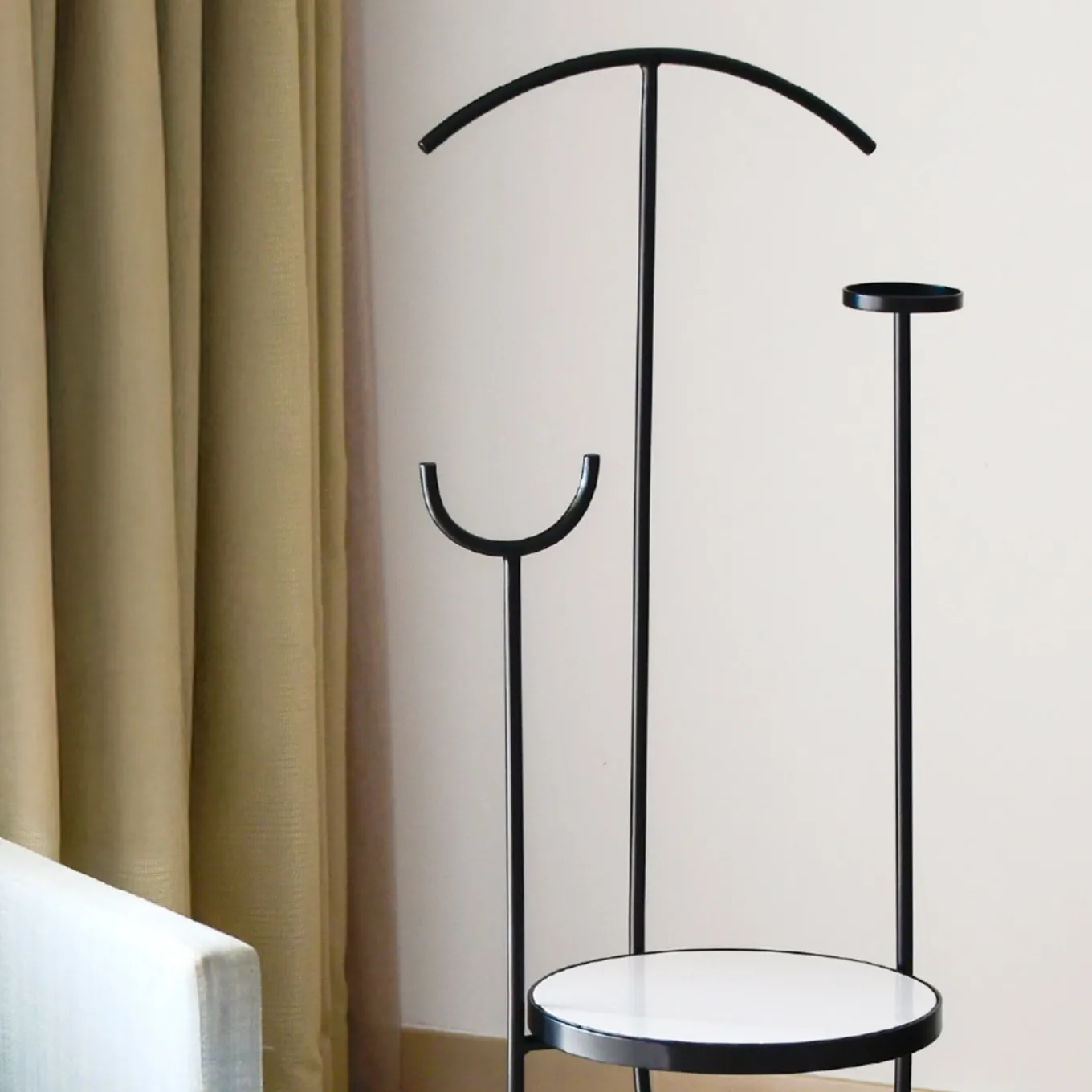 Amonì Valet Stand Limited Edition by Linda Salvatori Limited Edition