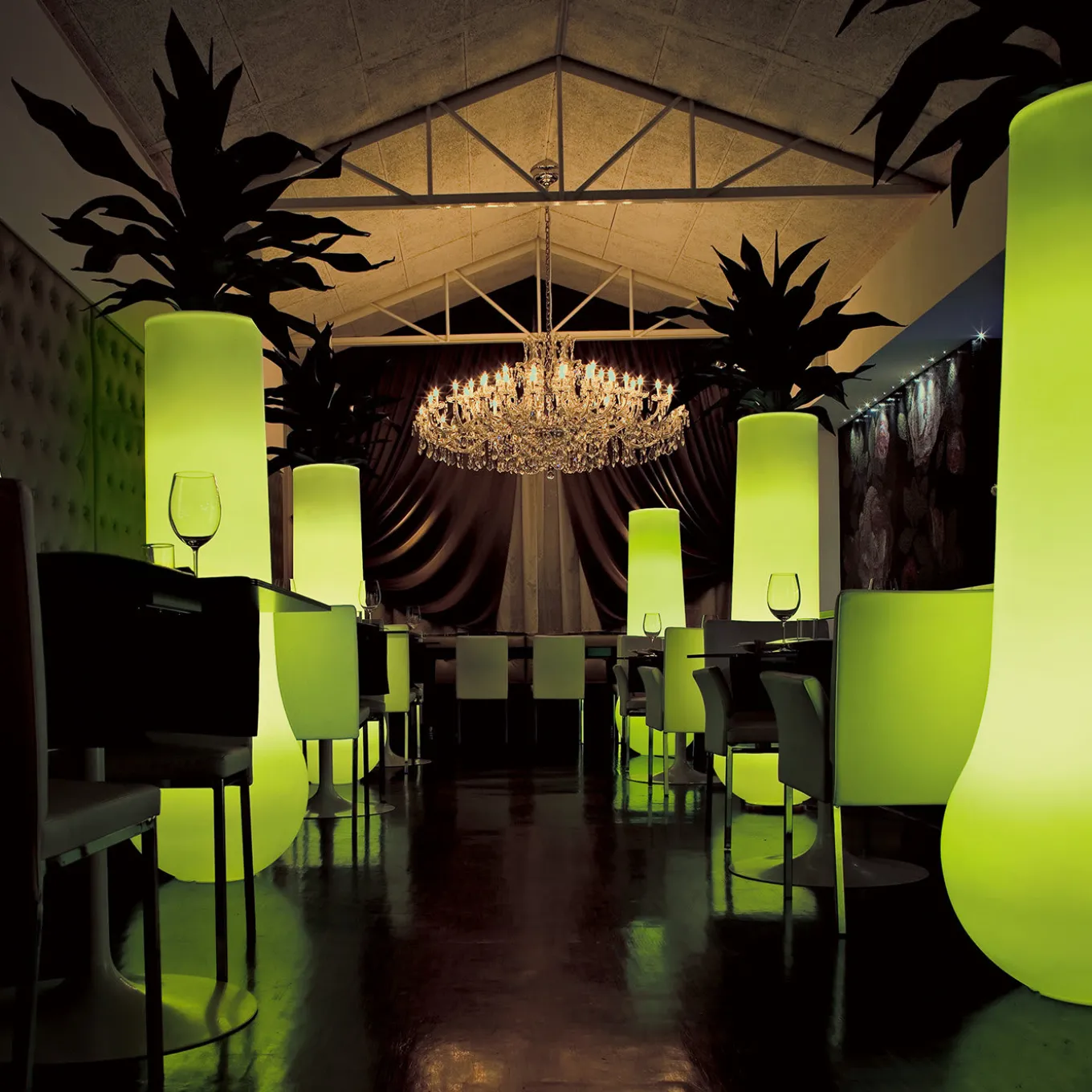 Arena Floor Lamp with RGB Light Kit by Giorgio Tesi