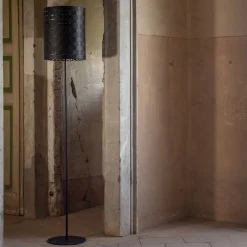 Arminium Black Floor Lamp