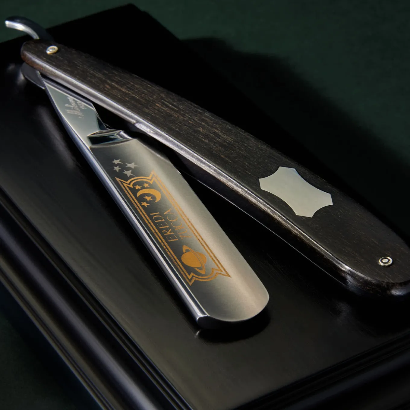 Astrale Ebony Straight Razor
