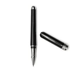 Avatar UR Black Fountain Pen