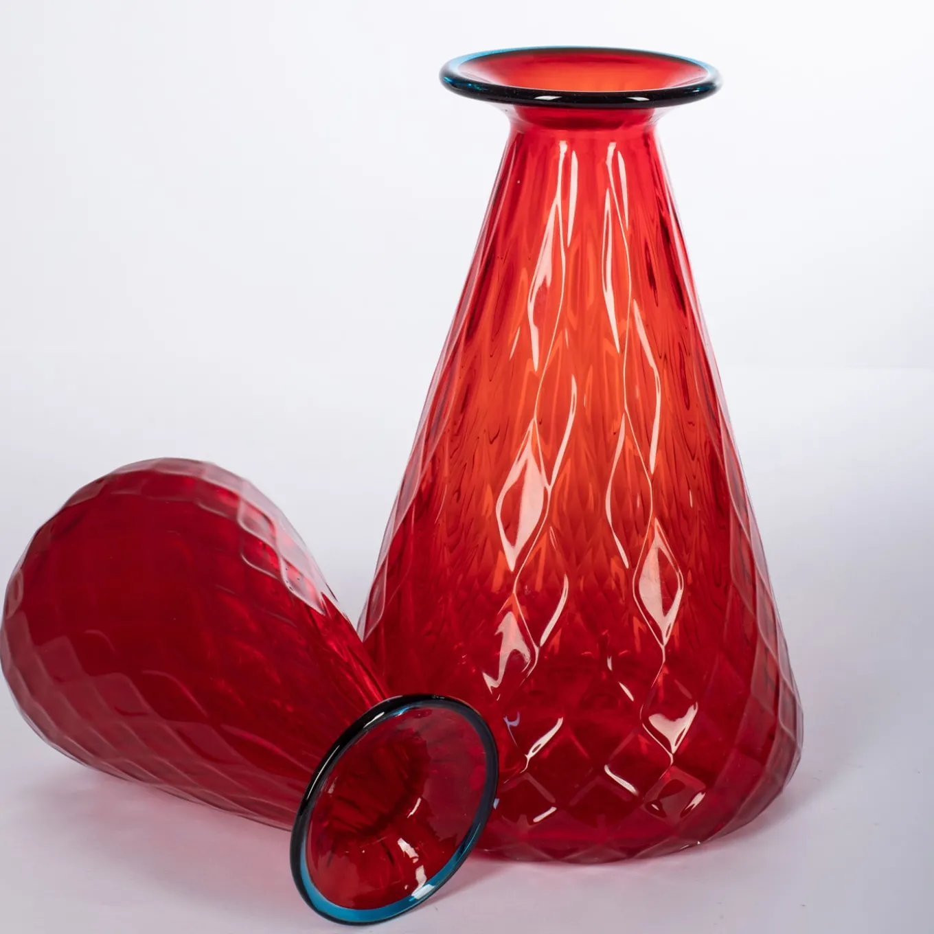 Balloton Set of 2 Conical Red Vases