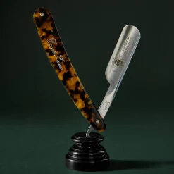 Barbarossa Tortoise Shell-Effect resin Straight Razor