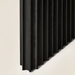 Basalto Black Ash Table