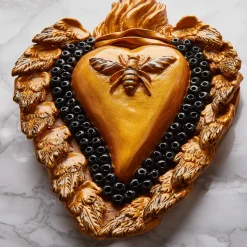 BE(E) GOLD BEE MOTIF CERAMIC HEART