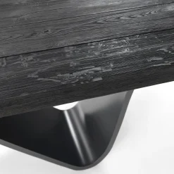 Bree E Onda black solid oak wood and iron Dining Table