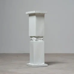 Brenta+Brenta White Ceramic Pedestal