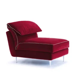 Casquet Mini in Passion Red Velvet Daybed