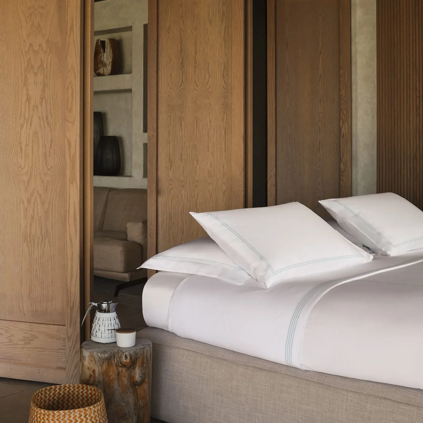 Ceramic Sugar Bowl with Wooden Lid and Small Ceramic Cups