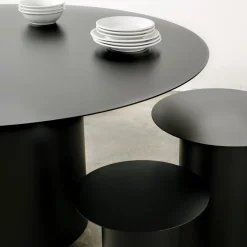 Chiodo 7 Black Table