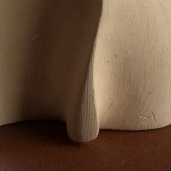 Con Te Lecce Stone Sculpture