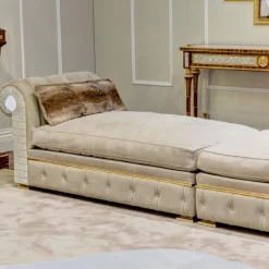 Contemporary Classic Chaise Longue #1