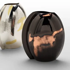 Convertendo Vase by Enrico Z