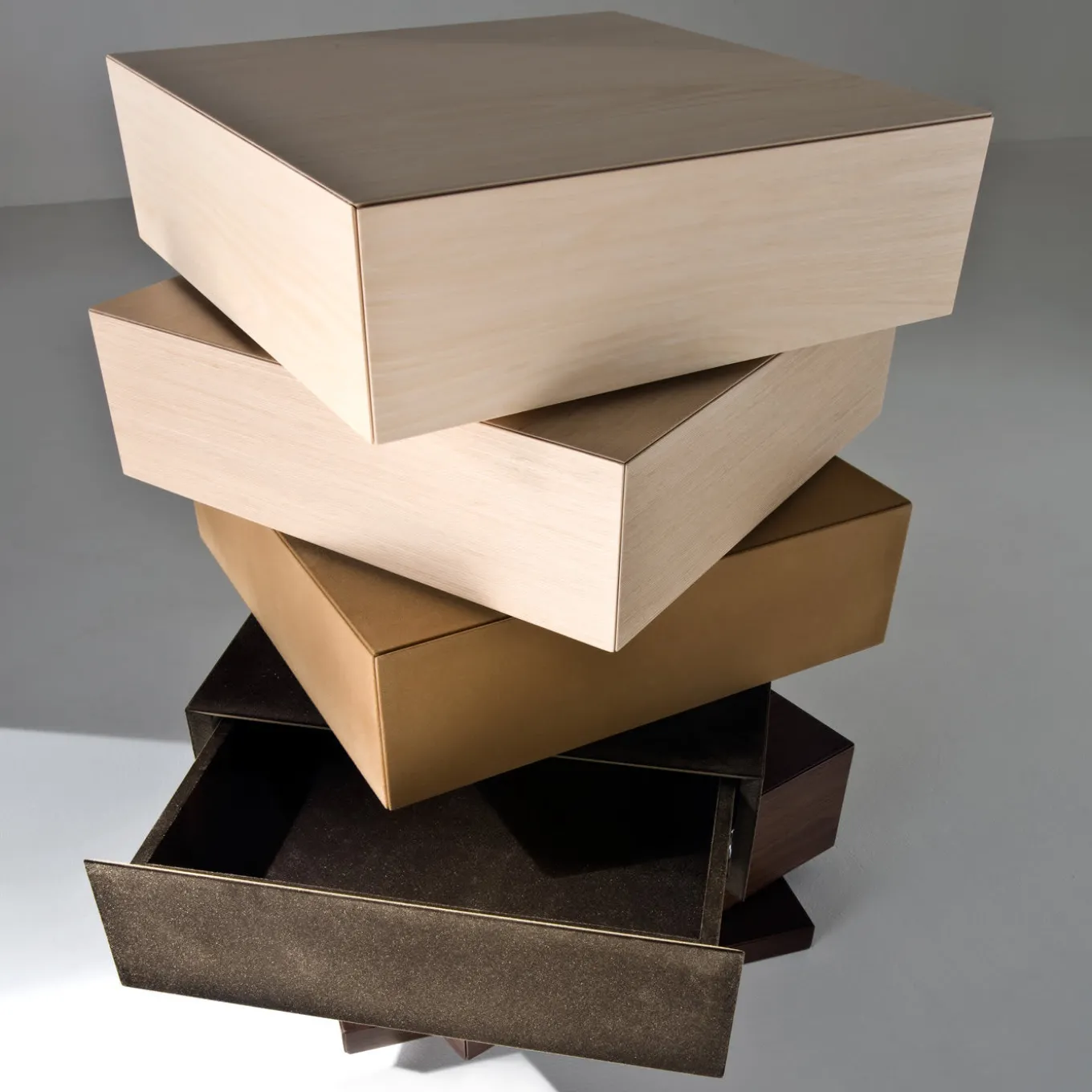 Cubick Chest of Drawers