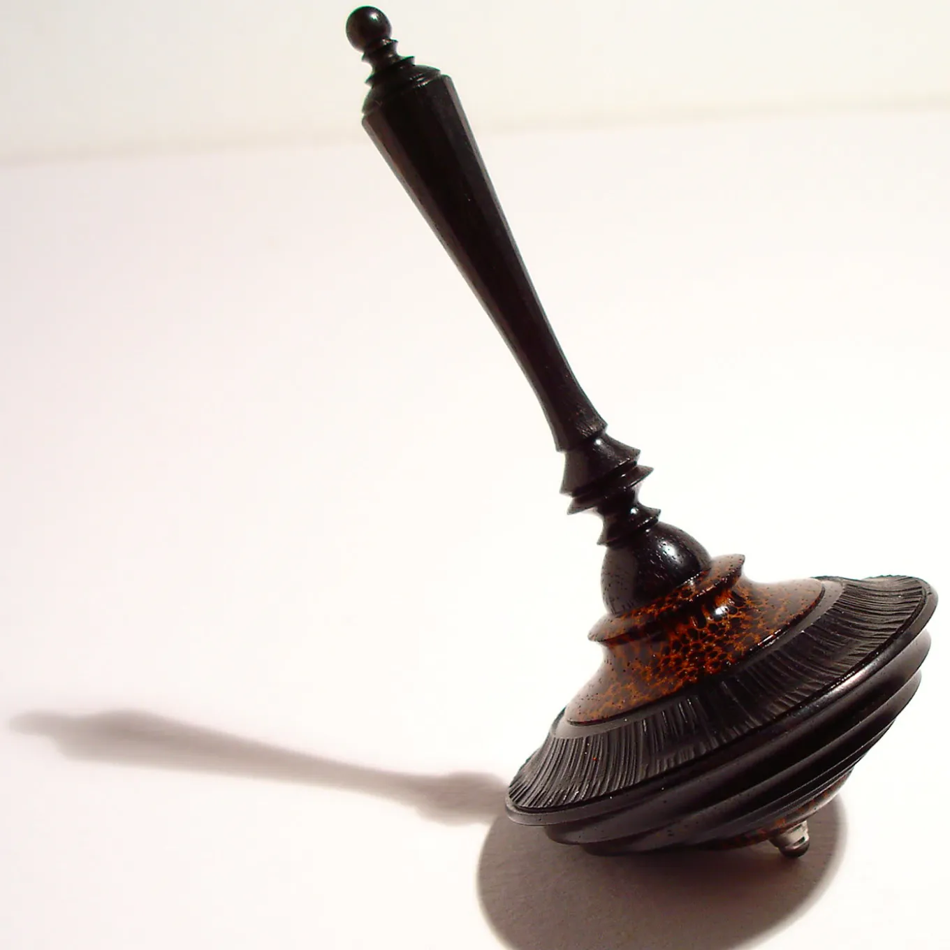 DarkStyle Spinning Top in Ebony and Black Palm