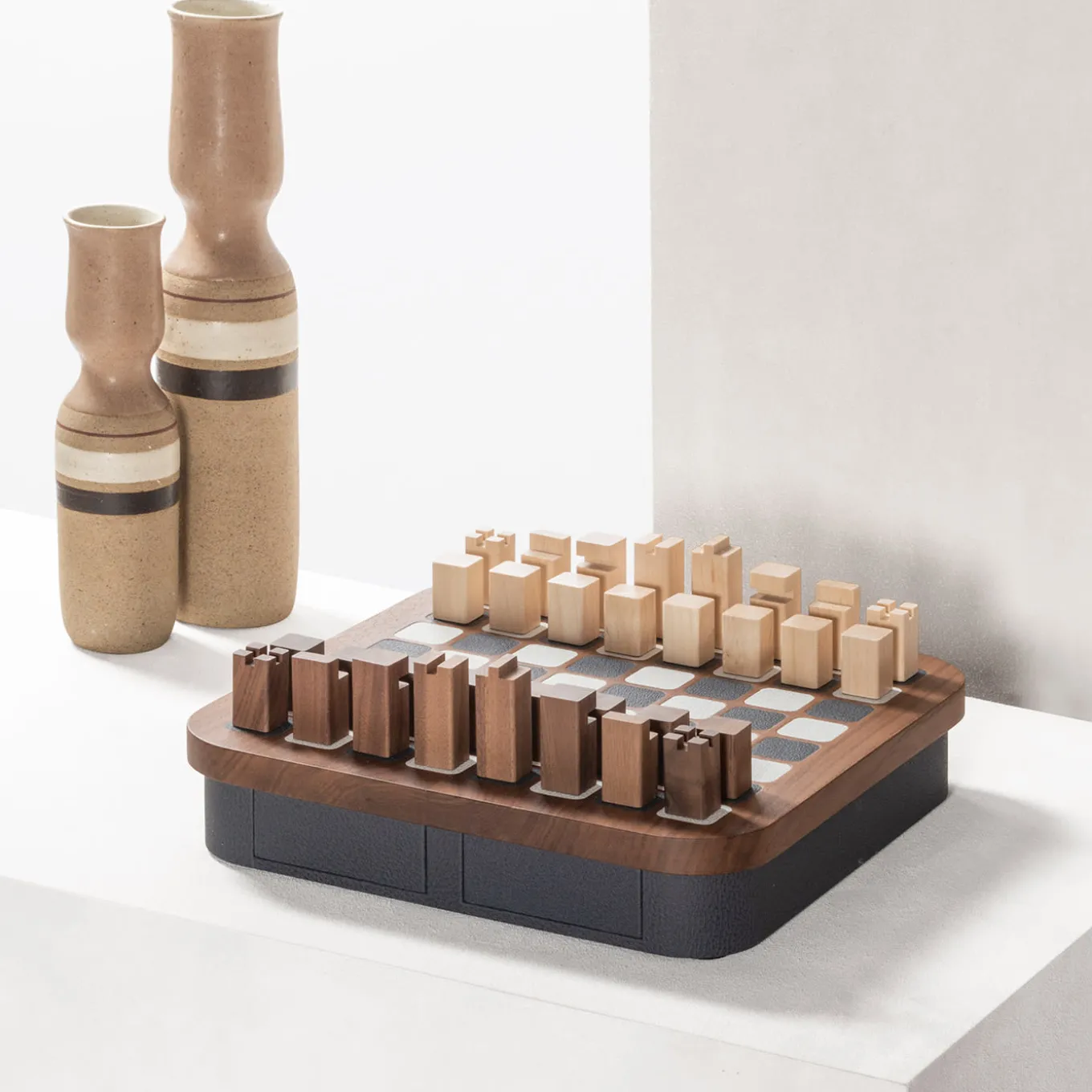 Delos Wood Chess Set