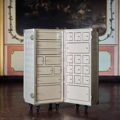 Doha Jewel Casket Trunk