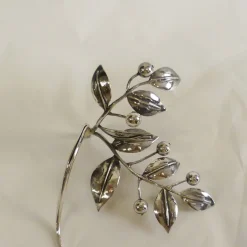 Double Mistletoe Seat Marker