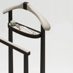 Edoardo Brown Leather and Cashmere Valet