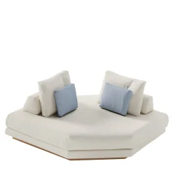 Embrace Angular Chaise Longue by Luigi Martinelli