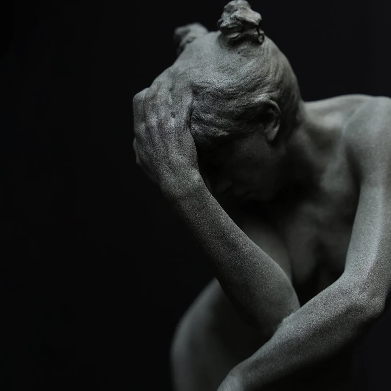 Ewe Dark Gray Resin Sculpture