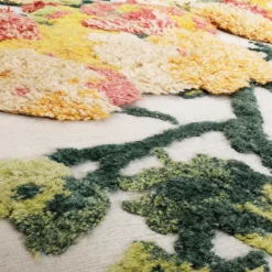 Faded Bouquet Tapestry