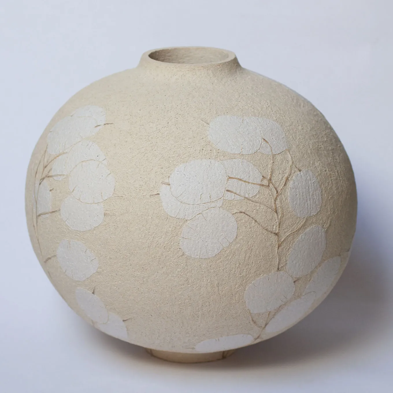 Flora Lunaria white glazed stoneware with floral motif vase