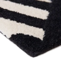 Folding Rug by Serena Confalonieri