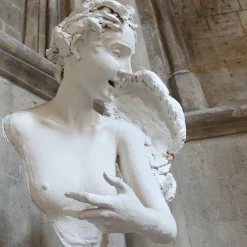 Foreu Fotos Sculpture