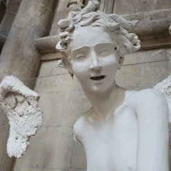 Foreu Fotos Sculpture