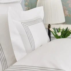 Four Generations White & Grey US King Sham