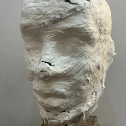 FRAGIL/mente Sculpture