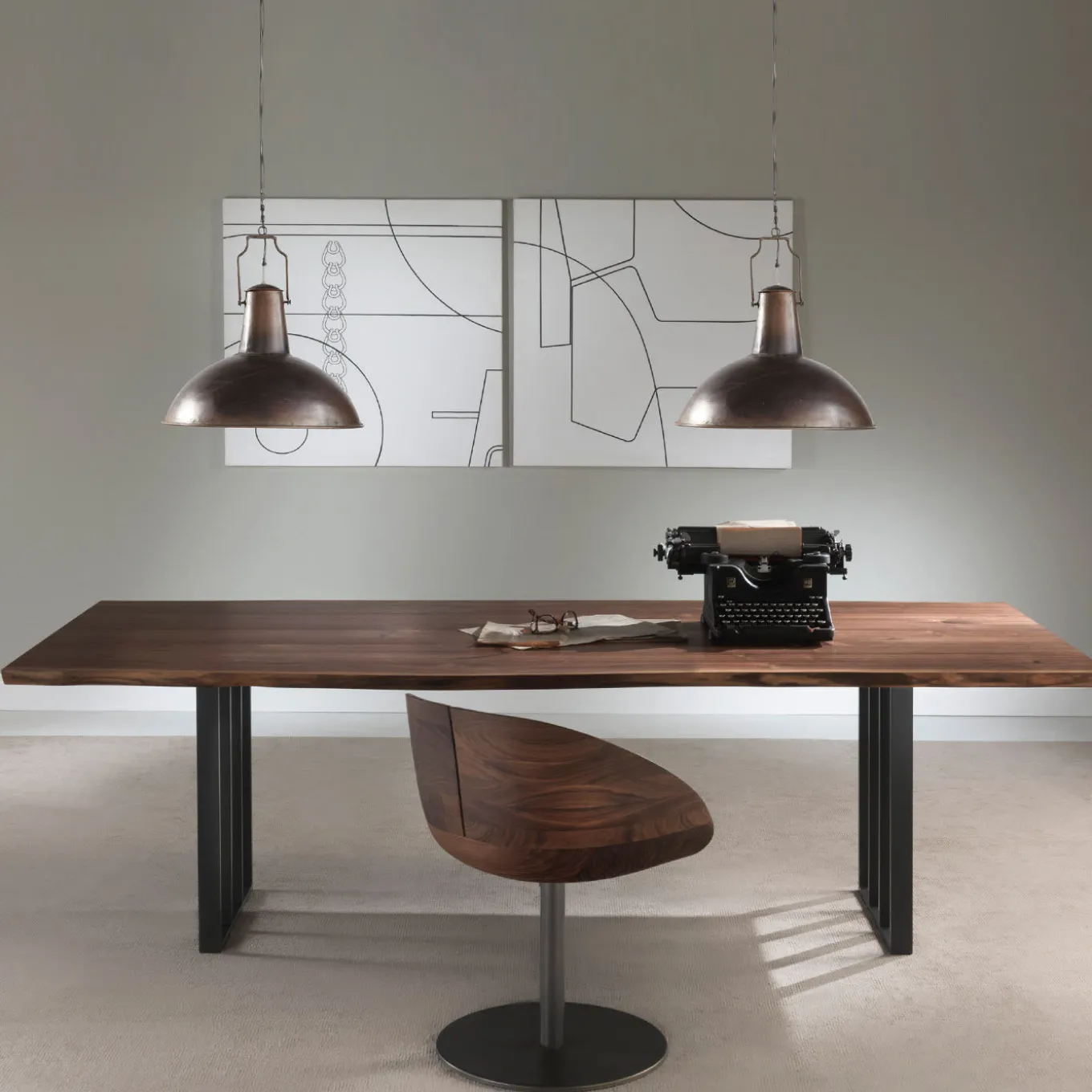 Gioconda Swivel Walnut Chair by C.R. & S. Riva 1920