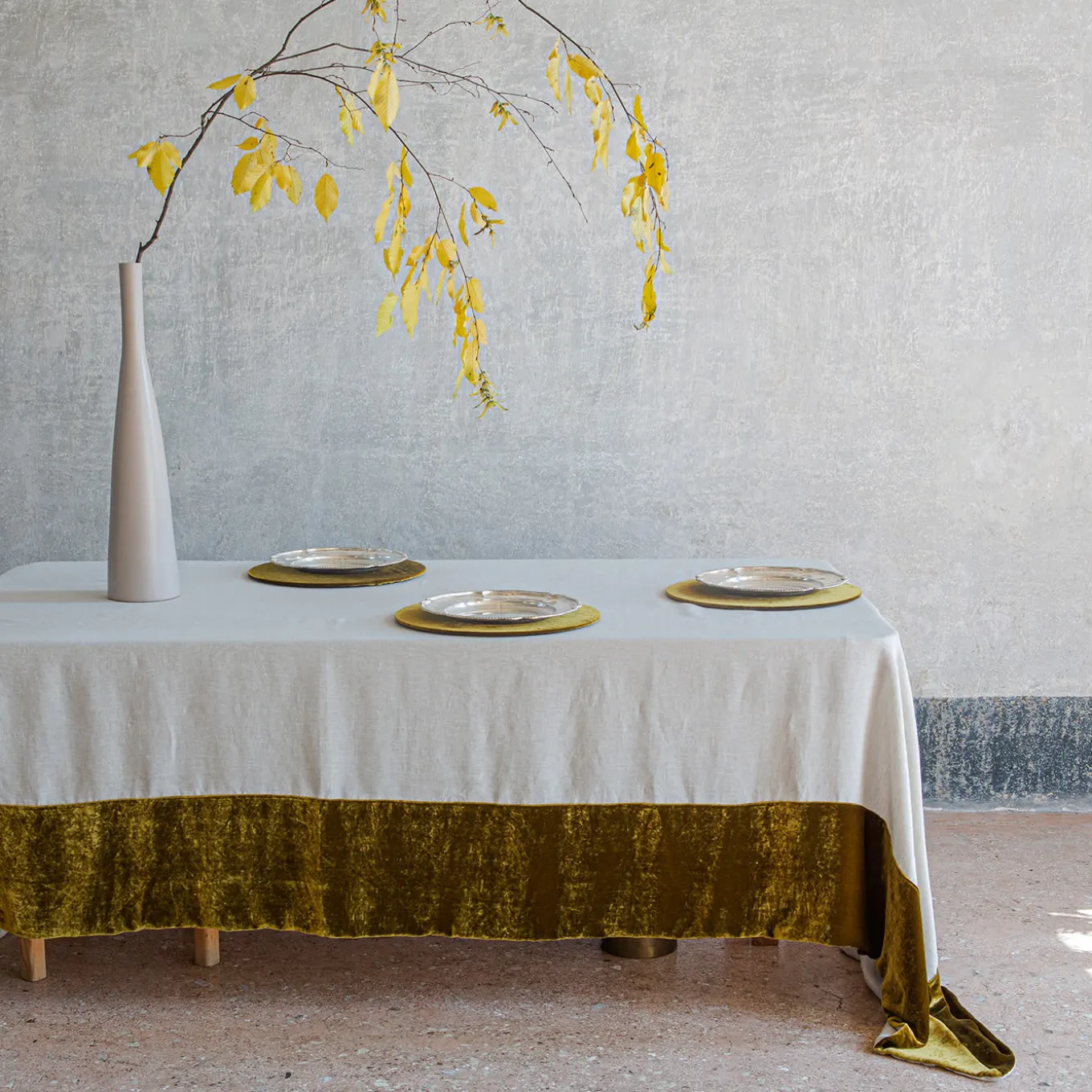 Gold Natural Linen With Velvet Border Tablecloth