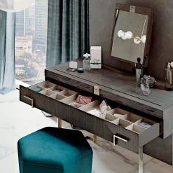 Iconic Vanity Table