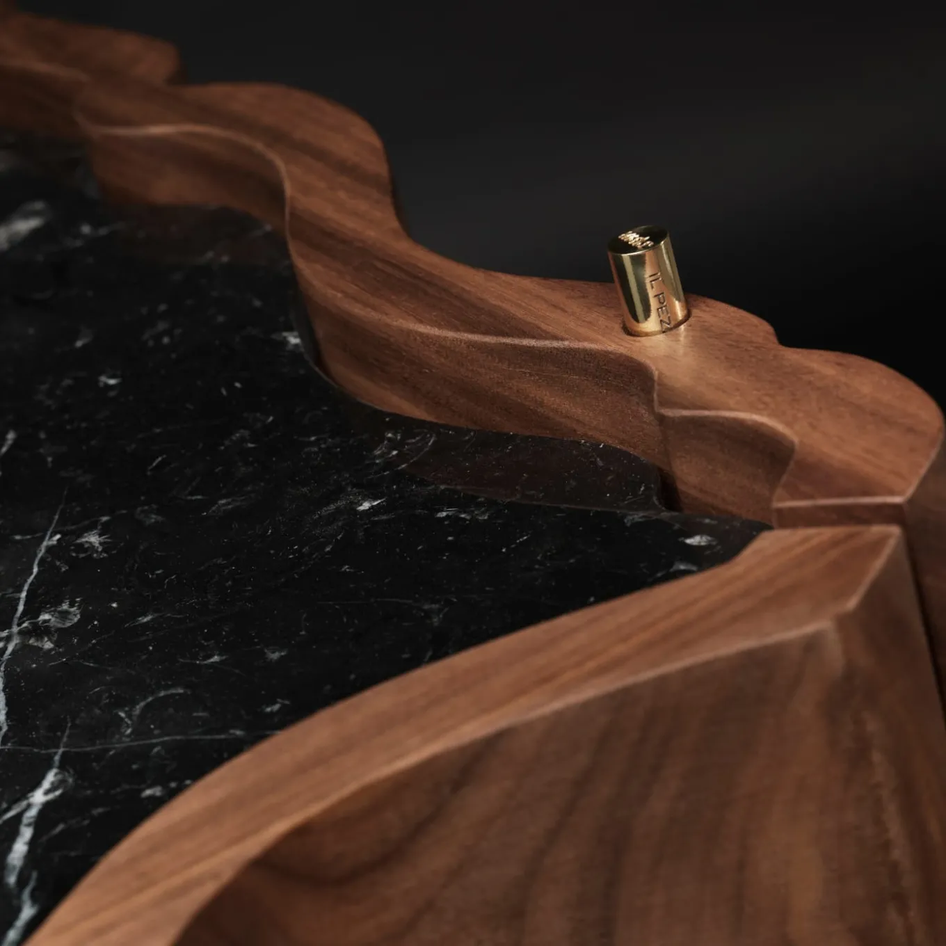 Il Pezzo 2 Black Nightstand