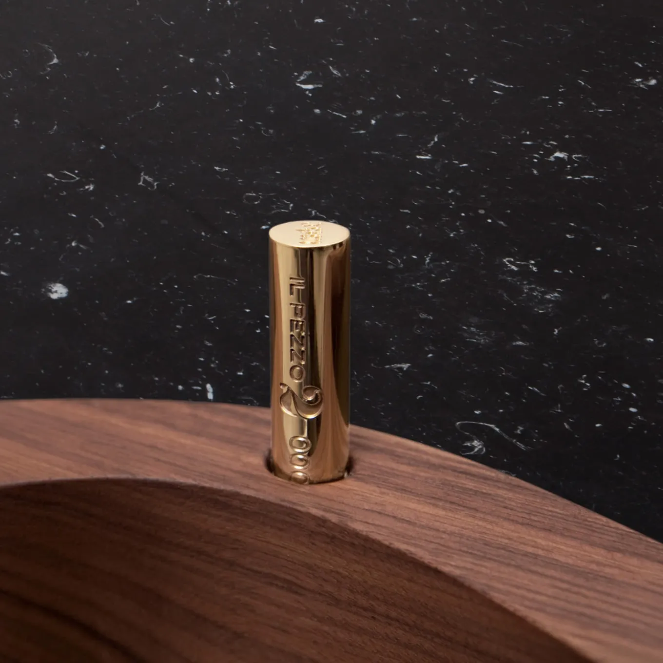 Il Pezzo 2 Black Nightstand