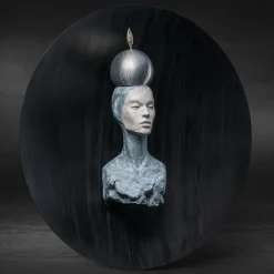 La Papessa Sculpture