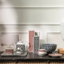 Labirinto Nero Set of 2 Espresso Cups with Lids and Saucers