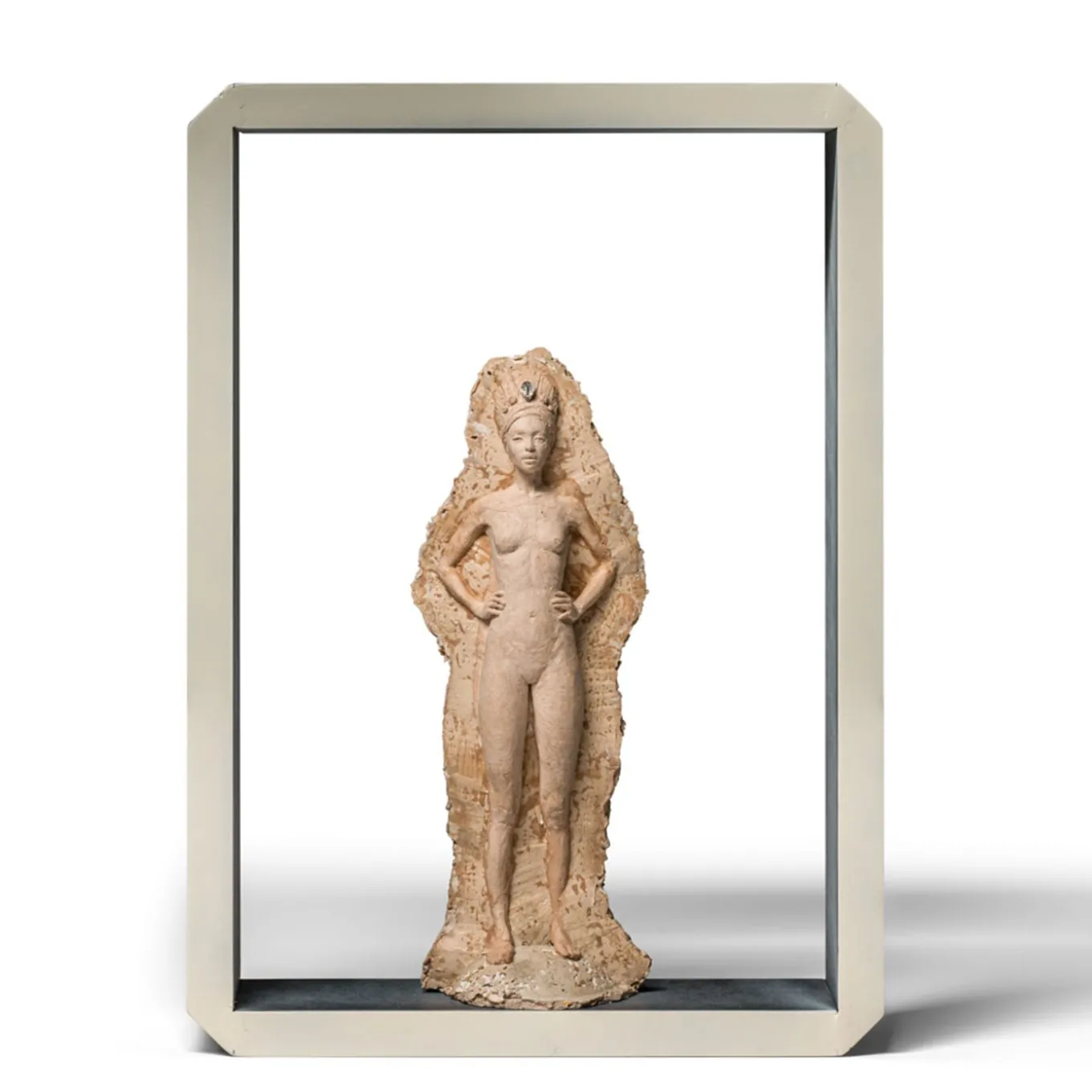 L'altare de "La Papessa" White - Resin & Rice Husk Sculpture