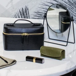 Large Black Leather Beauty Case