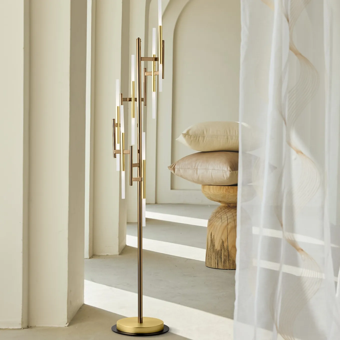 12-Light Ekle Floor Lamp in Brushed Gold with Bronze Accents