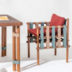 Lignes medium wood Outdoor Dining Table