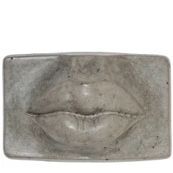 Lips Altair Sculpture