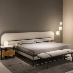 Lips Extra Large Bed